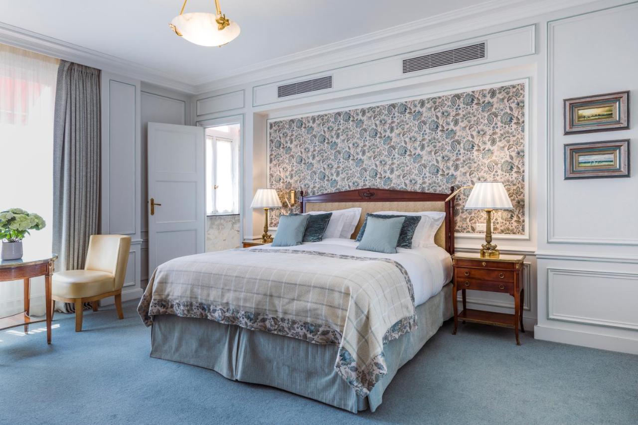 Hotel San Regis Paris Eksteriør bilde